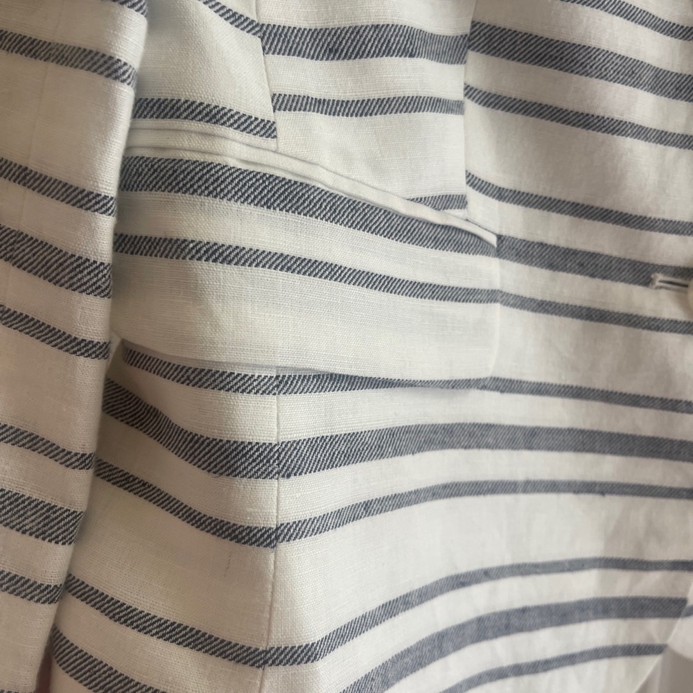 Banana Republic ladies White & Black Stripes Linen Blend Blazer -6